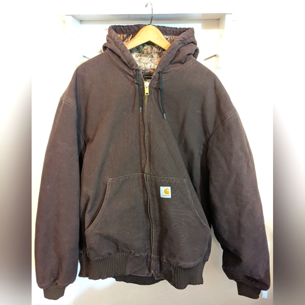 Carhartt Men's Brown Heavy Duty Jacket with Realtree Camo Lining